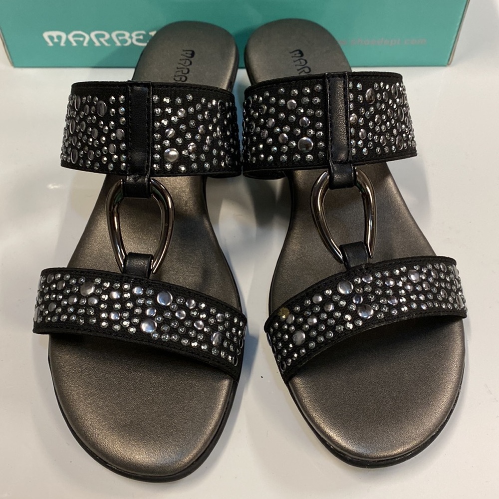 Marbella Sandals with Kitten Heel